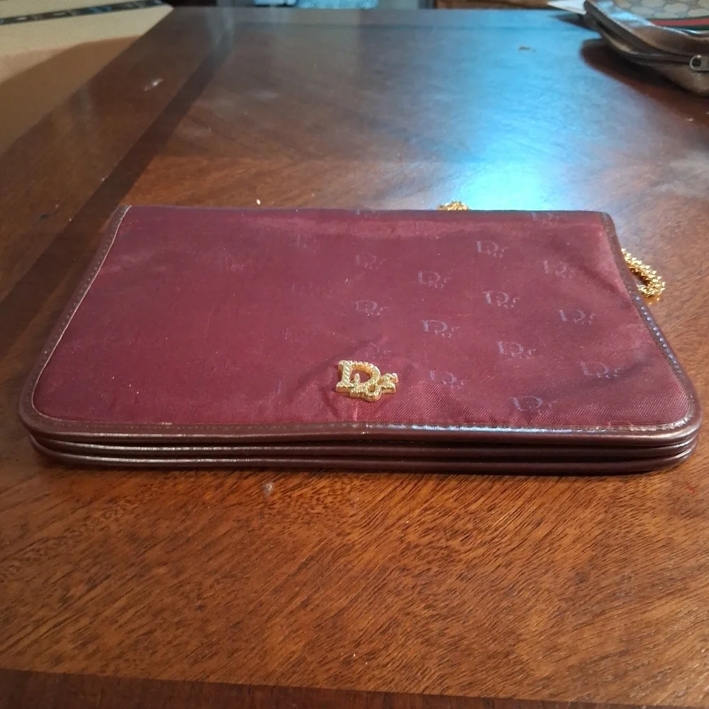 Dior Elegant Burgundy Designer Chain Bag - Picture 5 of 15